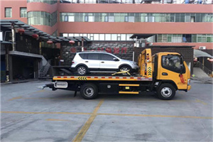 南岳汽车紧急补胎换胎救援