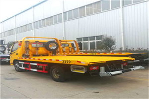 南岳附近拖车救援搭电