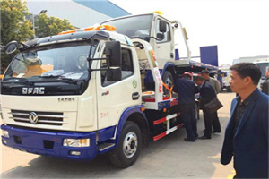 南岳汽车道路救援拖车价格